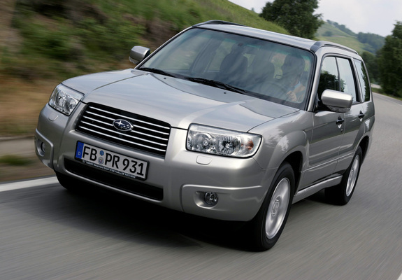 Subaru Forester 2.0X 2005–08 images