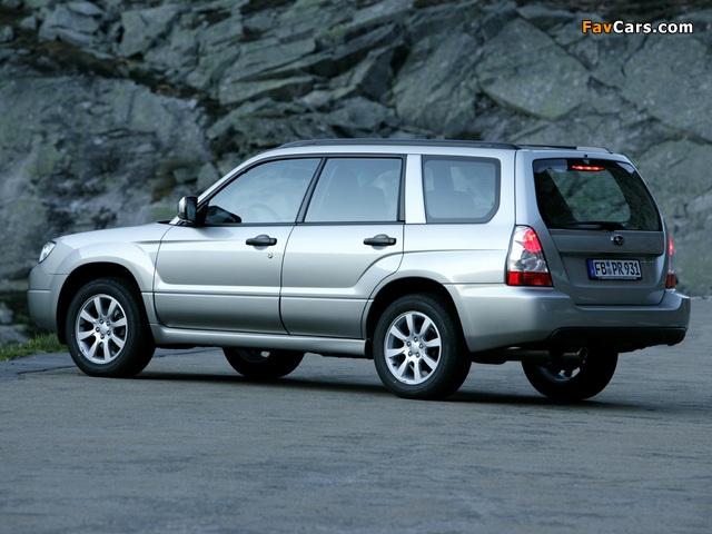 Subaru Forester 2.0X 2005–08 wallpapers (640 x 480)