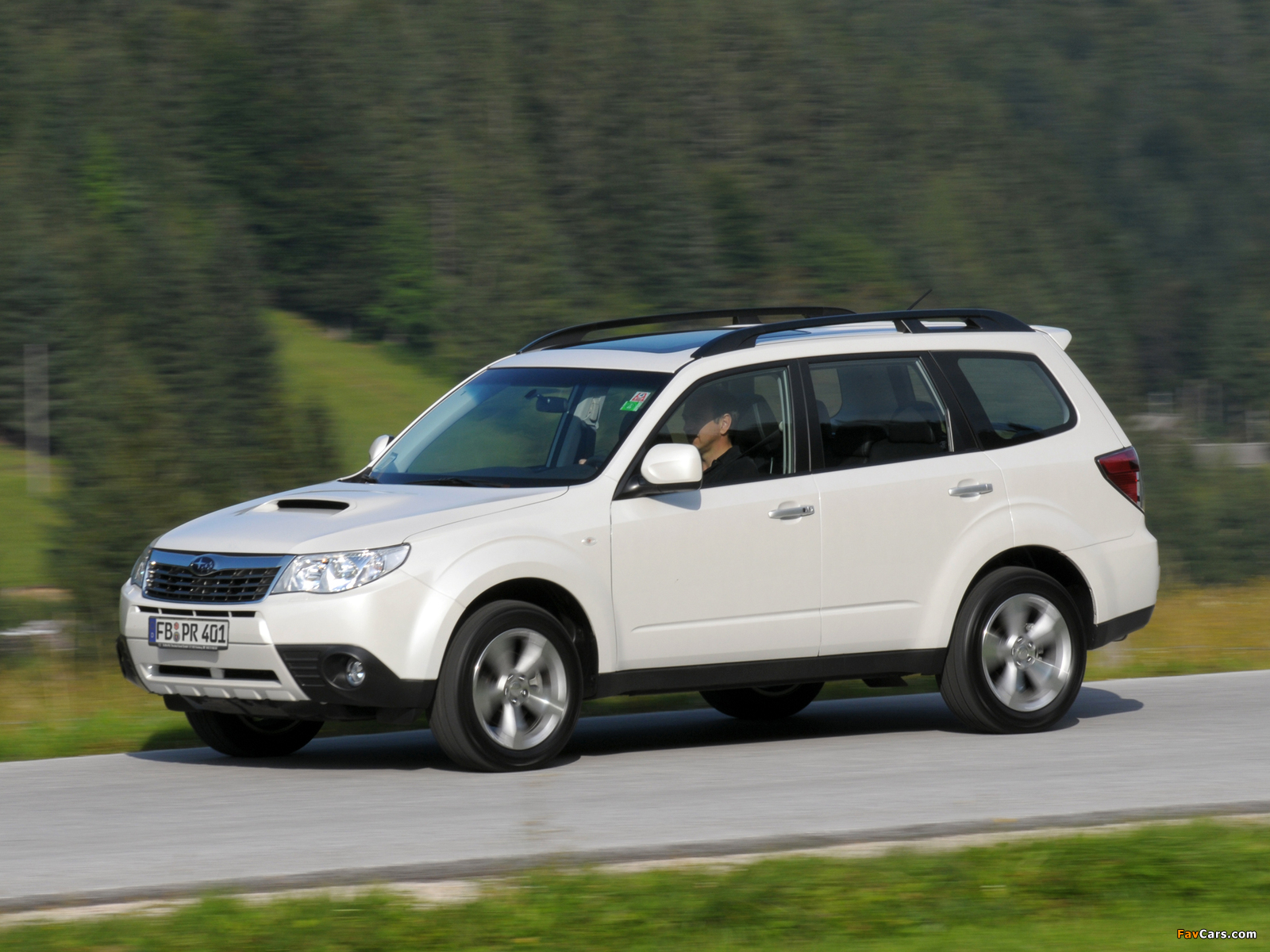 Subaru Forester 2.0D 2008–11 images (1600 x 1200)