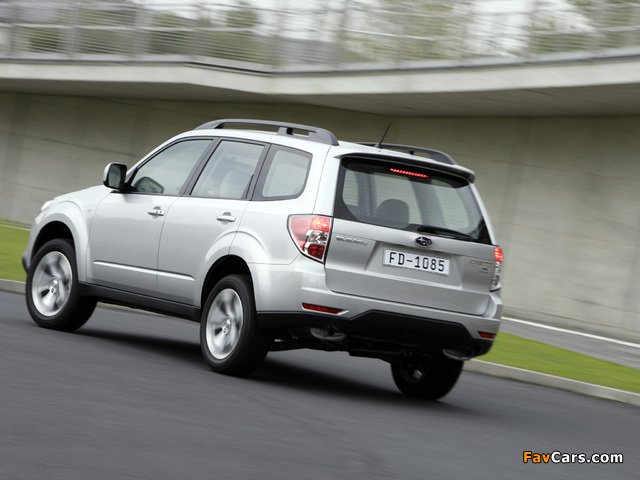 Subaru Forester 2.0D 2008–11 pictures (640 x 480)