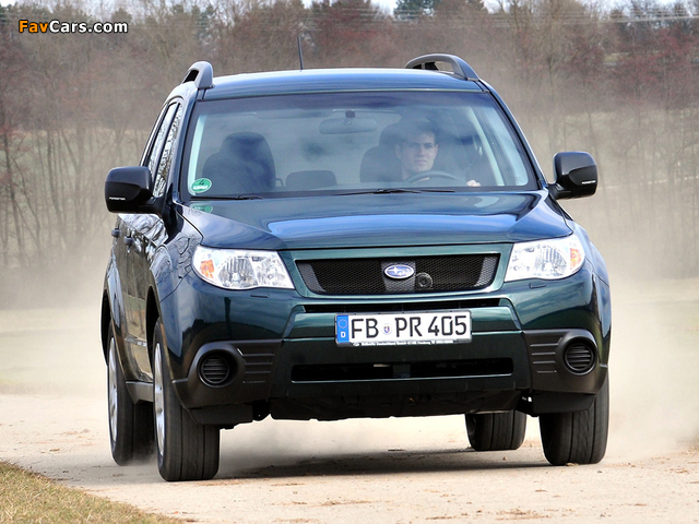 Subaru Forester 30 Jahre (SH) 2010 wallpapers (640 x 480)