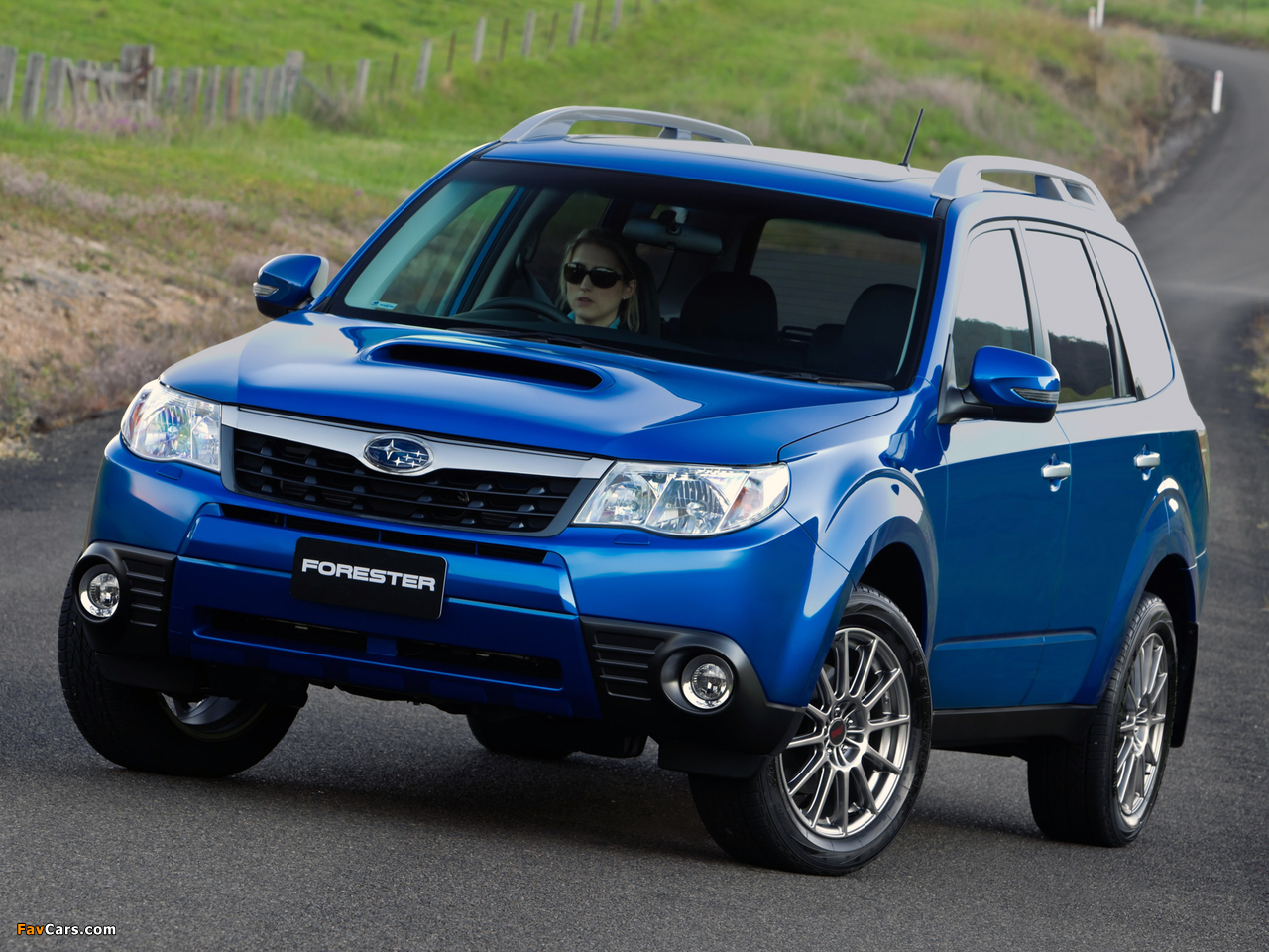 Subaru Forester S-Edition 2010 wallpapers (1280 x 960)