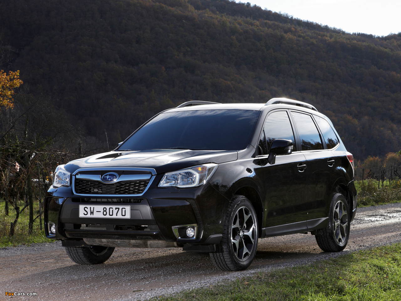 Subaru Forester 2.0XT 2012 images (1280 x 960)