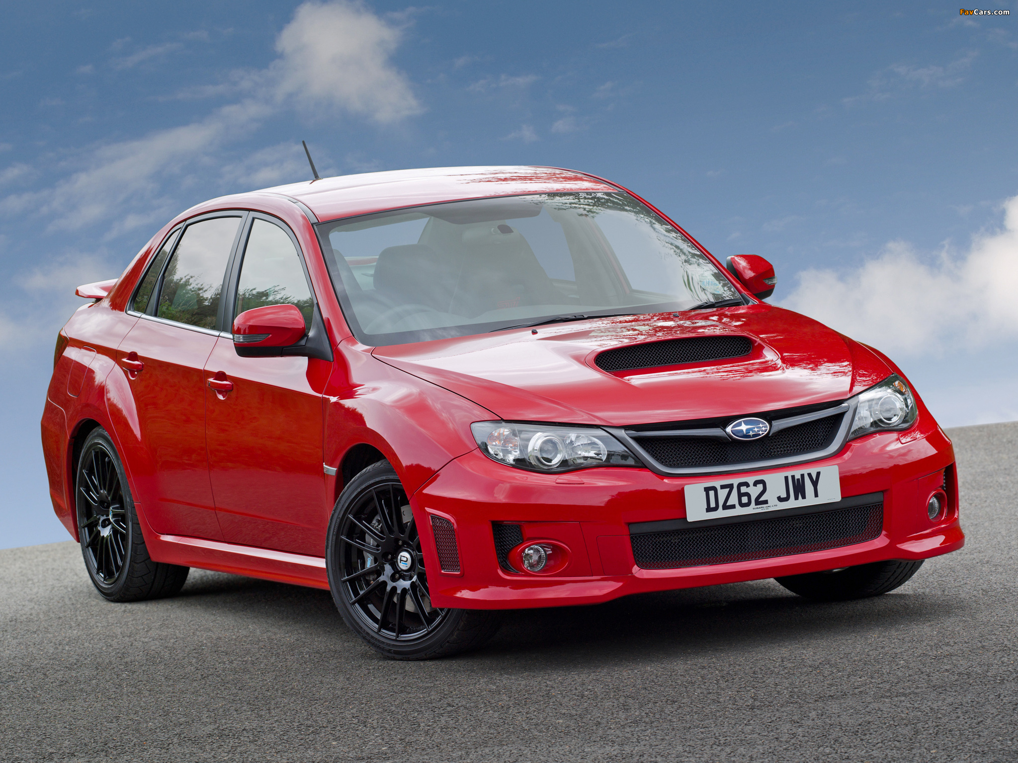 Photos of Subaru Impreza WRX STi Sedan UK-spec 2010 (2048 x 1536)