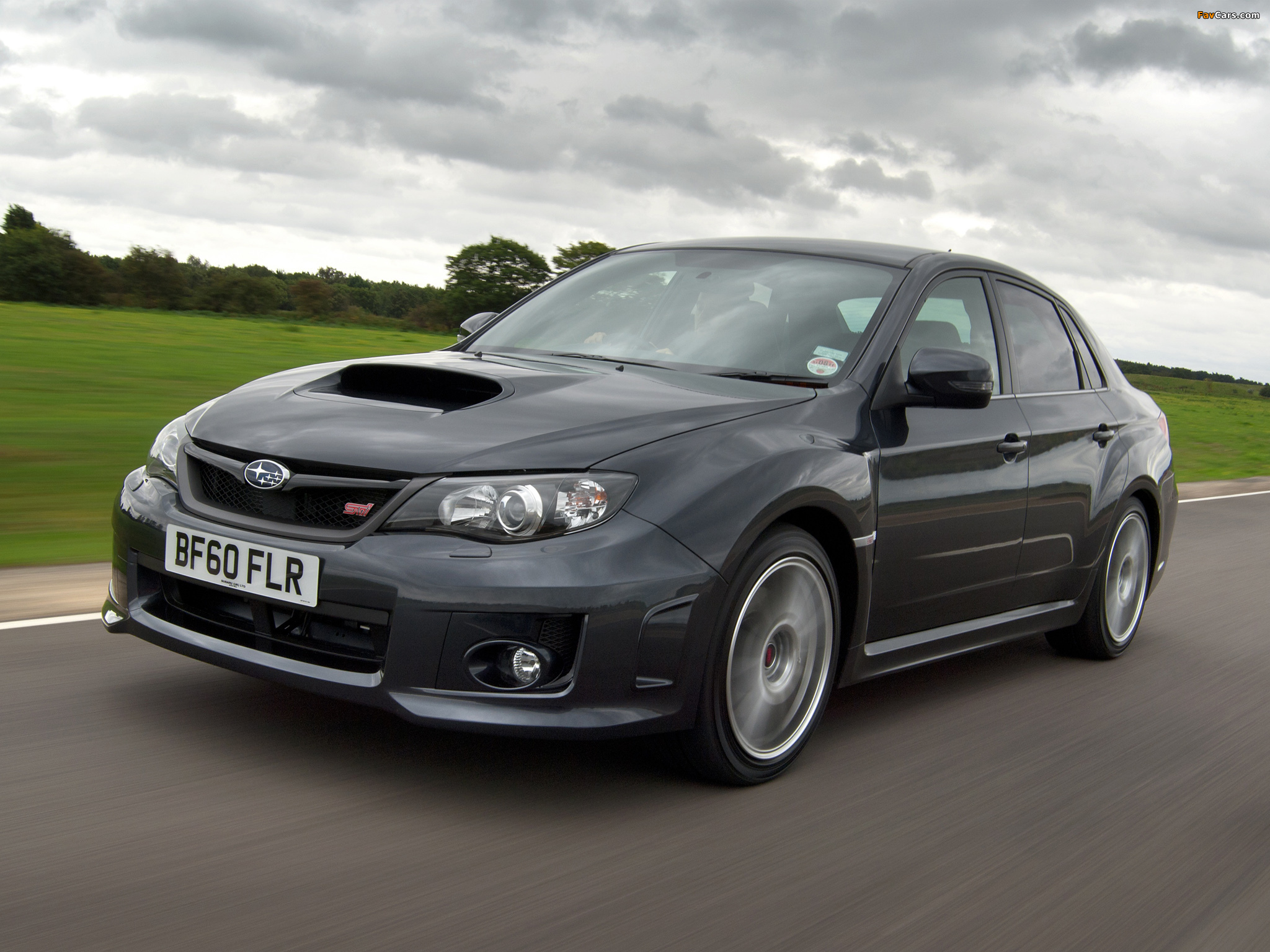 Photos of Subaru Impreza WRX STi Sedan UK-spec 2010 (2048 x 1536)