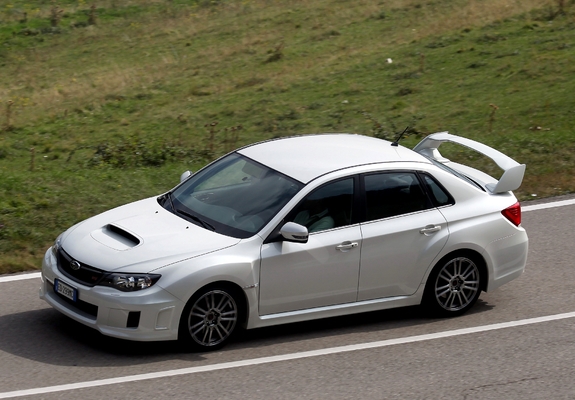 Photos of Subaru Impreza WRX STi Sedan 2010