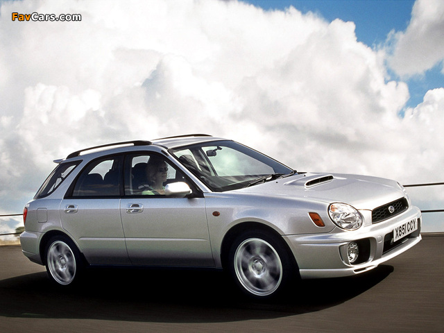 Subaru Impreza WRX Sport Wagon (GGA) 2000–02 images (640 x 480)