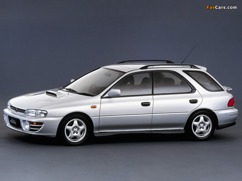 Subaru Impreza WRX Wagon 1992–96 pictures (800 x 600)