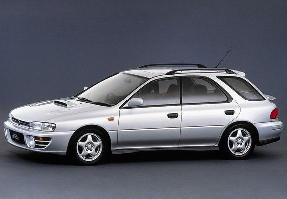 Subaru Impreza WRX Wagon 1992–96 pictures
