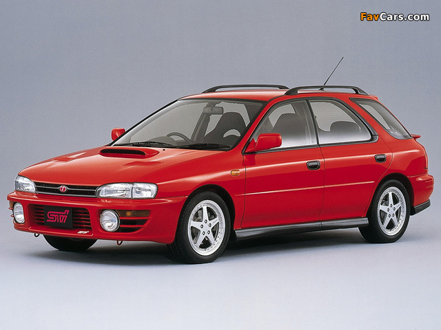 Subaru Impreza WRX STi Wagon 1994–95 wallpapers (640 x 480)