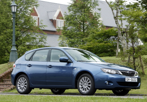 Images of Subaru Impreza Hatchback 2007