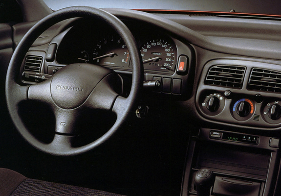 Subaru Impreza 1992–96 photos