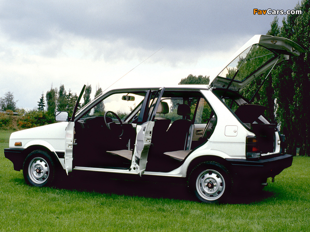 Photos of Subaru Justy 5-door 1984–88 (640 x 480)