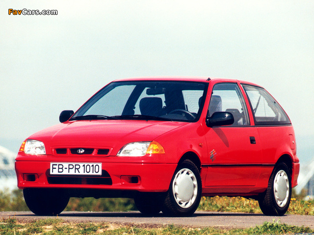 Photos of Subaru Justy 3-door 1994–2003 (640 x 480)