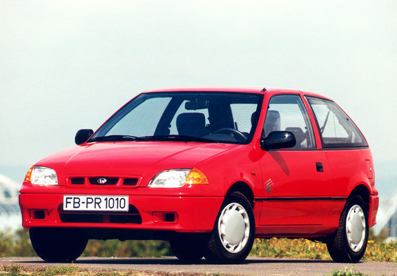 Photos of Subaru Justy 3-door 1994–2003