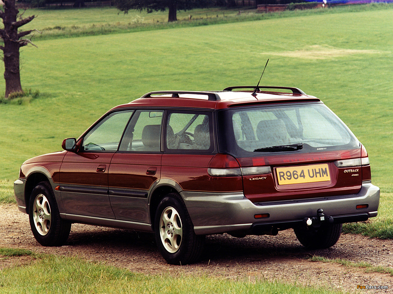 Photos of Subaru Legacy Outback UK-spec 1995–99 (1280 x 960)