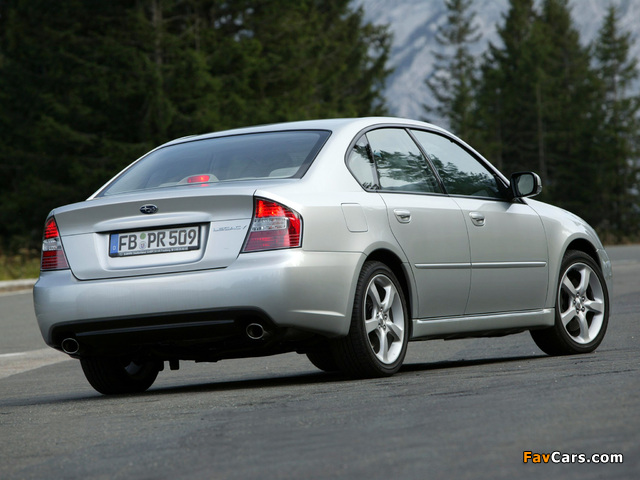Photos of Subaru Legacy 3.0R 2003–06 (640 x 480)