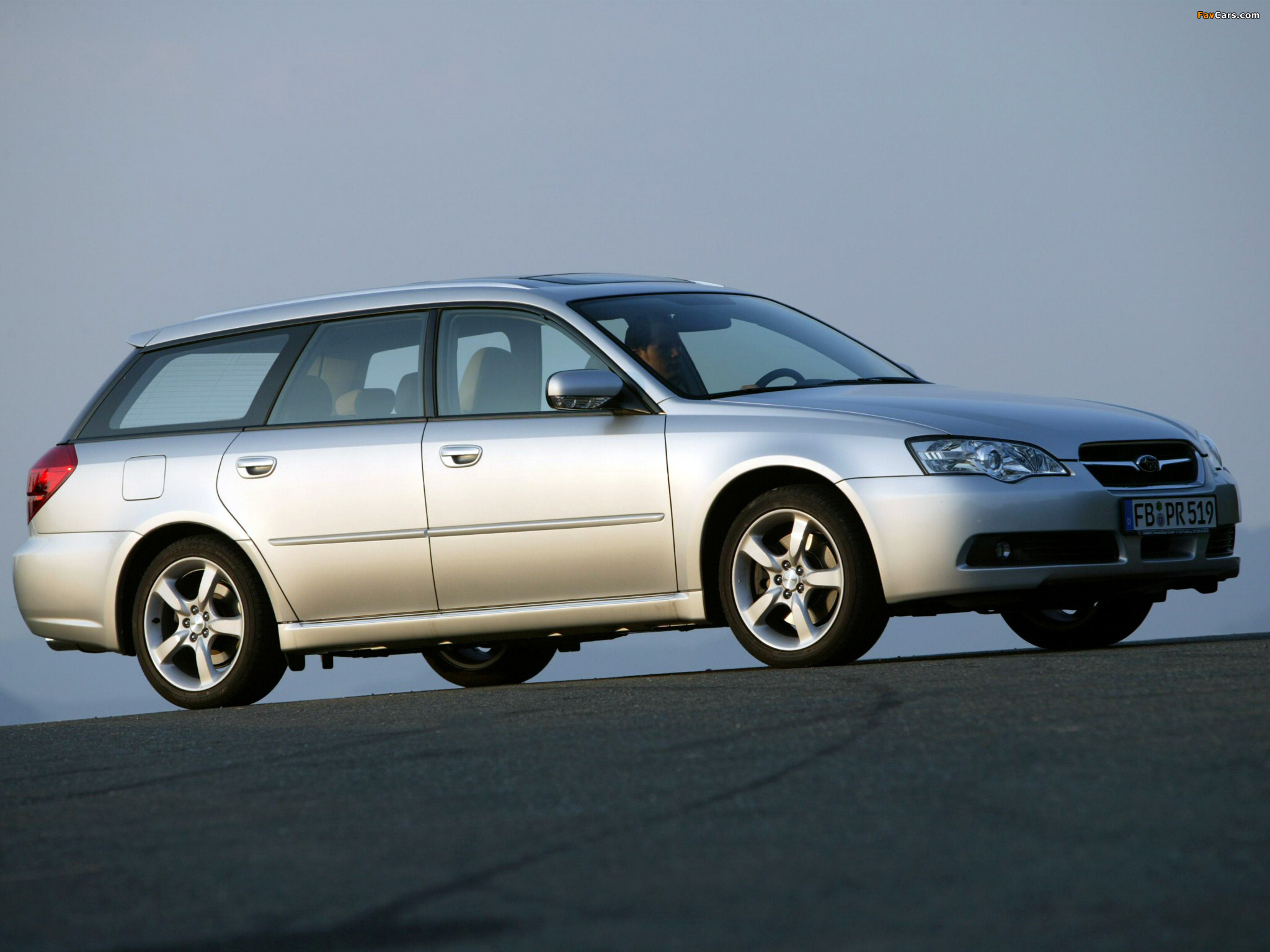 Photos of Subaru Legacy 3.0R Station Wagon 2003–06 (2048 x 1536)