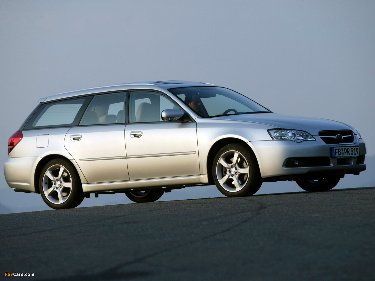 Photos of Subaru Legacy 3.0R Station Wagon 2003–06 (1280 x 960)