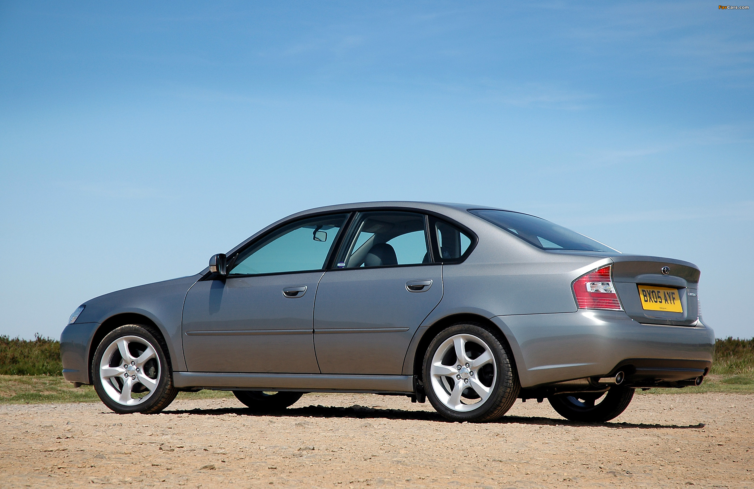 Photos of Subaru Legacy UK-spec 2003–06 (2500 x 1622)