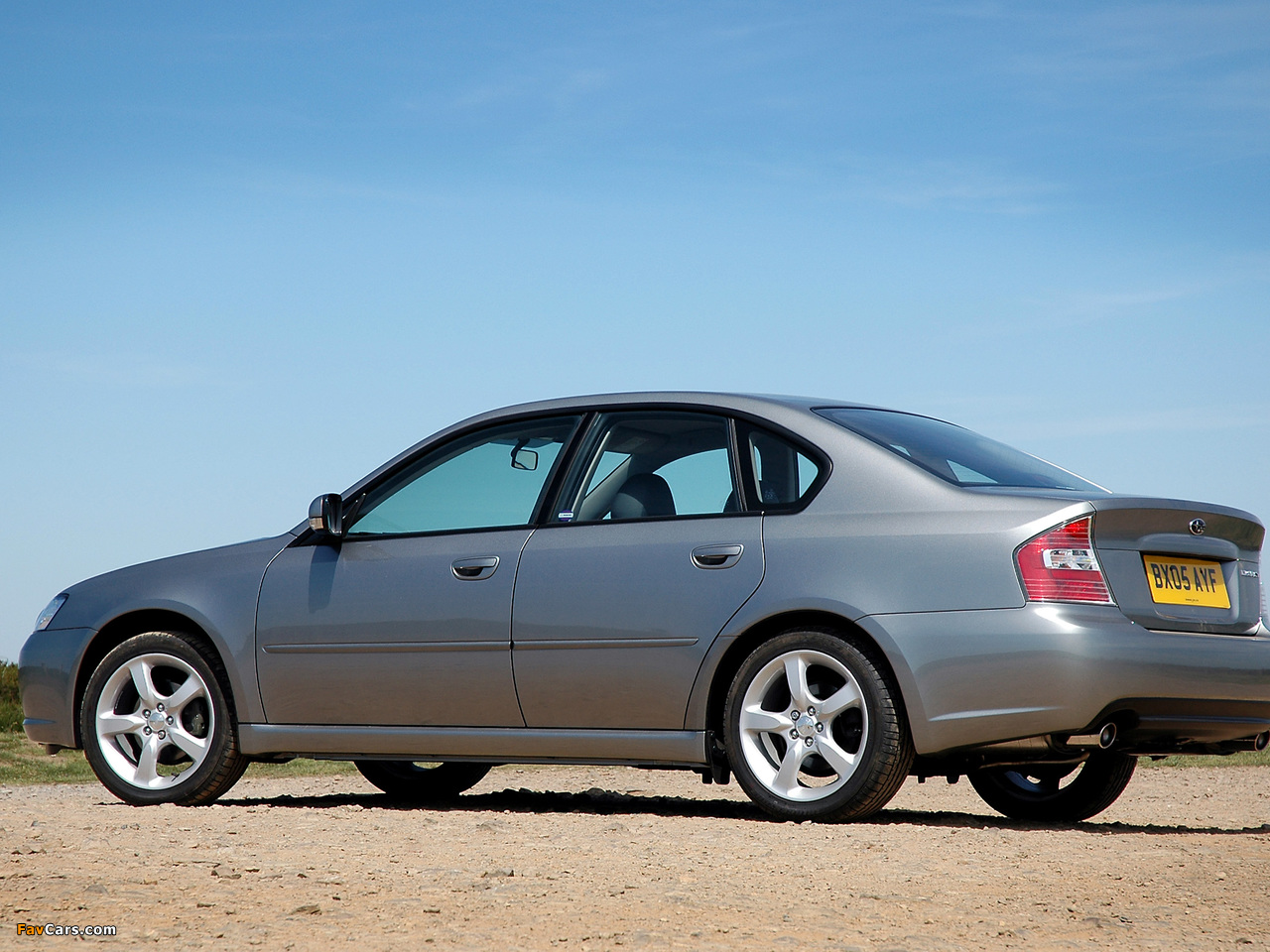 Photos of Subaru Legacy UK-spec 2003–06 (1280 x 960)