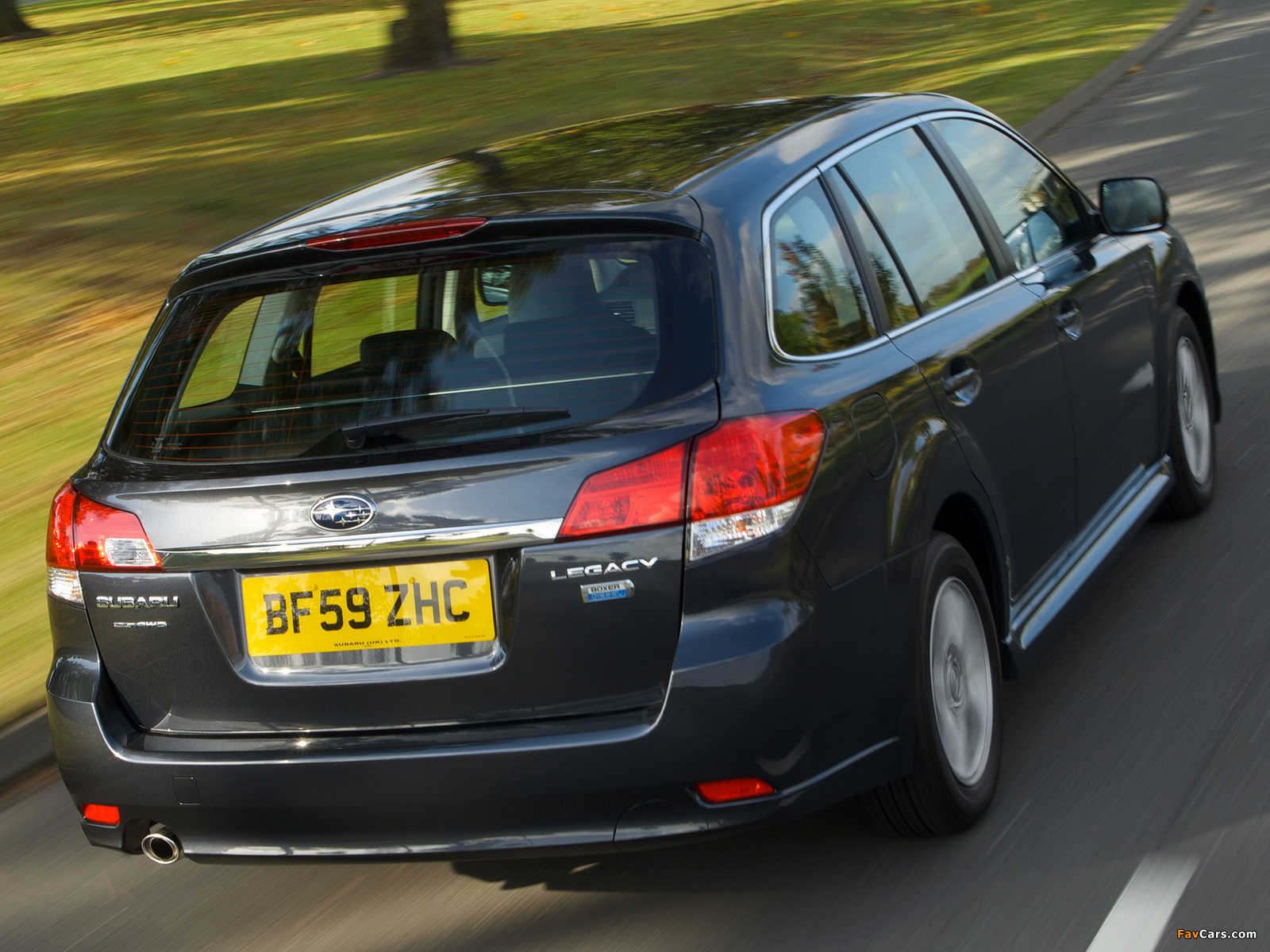 Photos of Subaru Legacy Wagon 2.0D UK-spec (BR) 2009–12 (1600 x 1200)