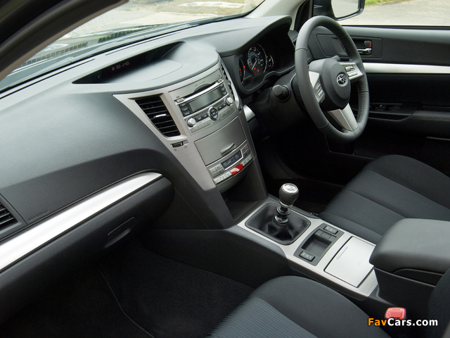 Photos of Subaru Legacy Wagon 2.0D UK-spec (BR) 2009–12 (640 x 480)