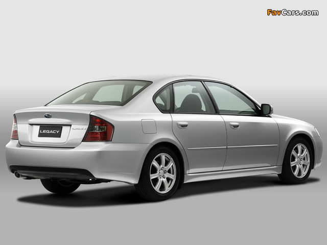 Pictures of Subaru Legacy 2.0R 2003–06 (640 x 480)