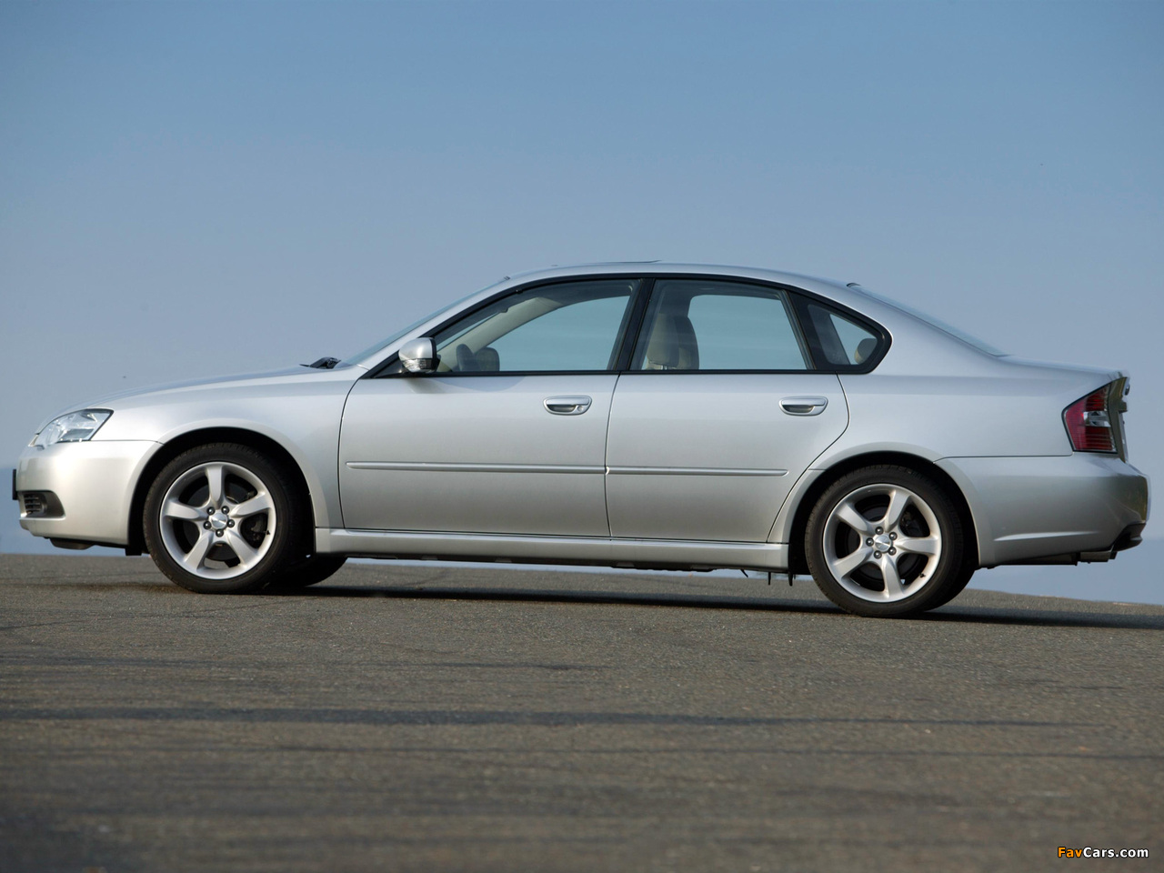 Pictures of Subaru Legacy 3.0R 2003–06 (1280 x 960)