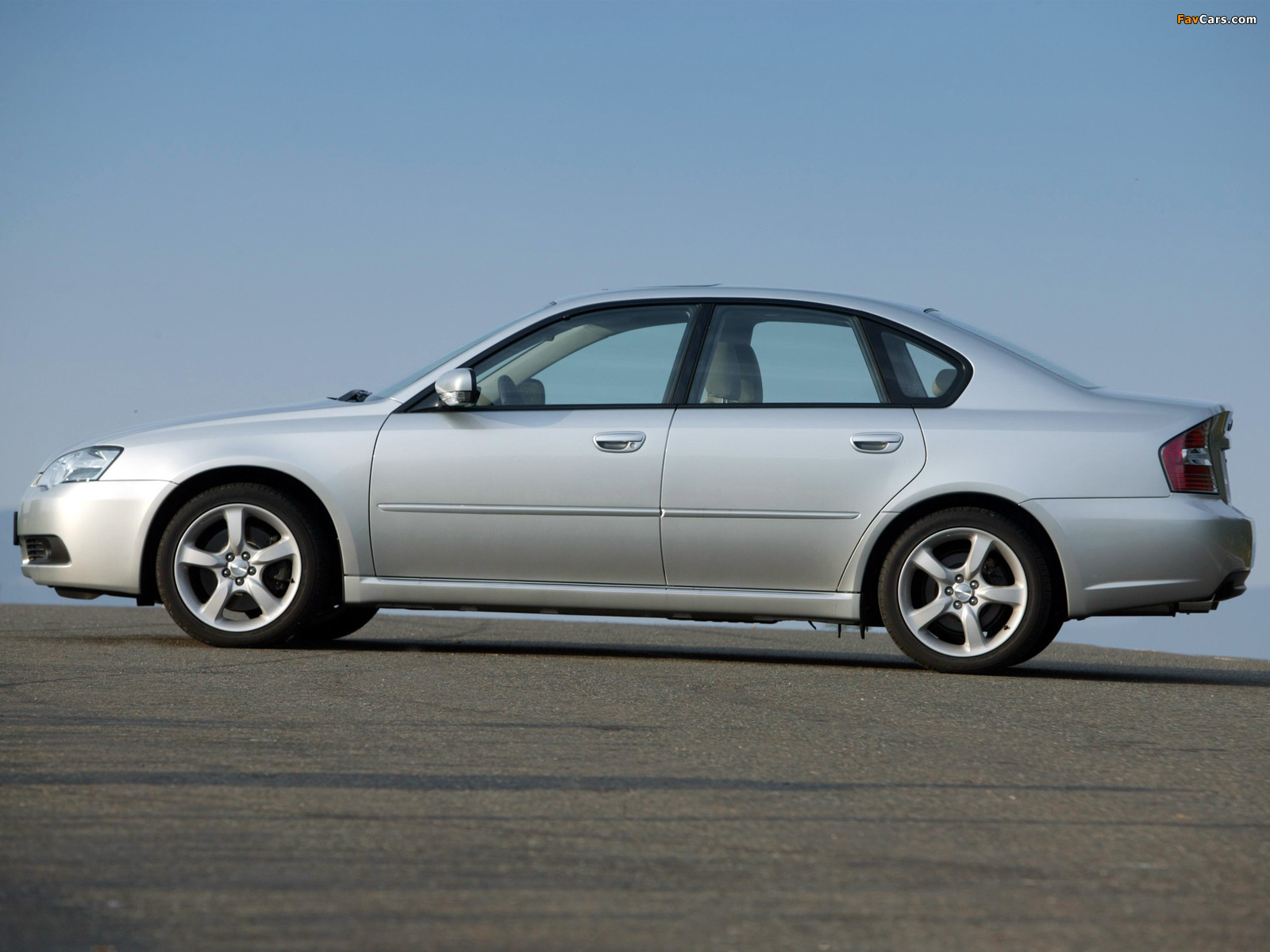 Pictures of Subaru Legacy 3.0R 2003–06 (1600 x 1200)
