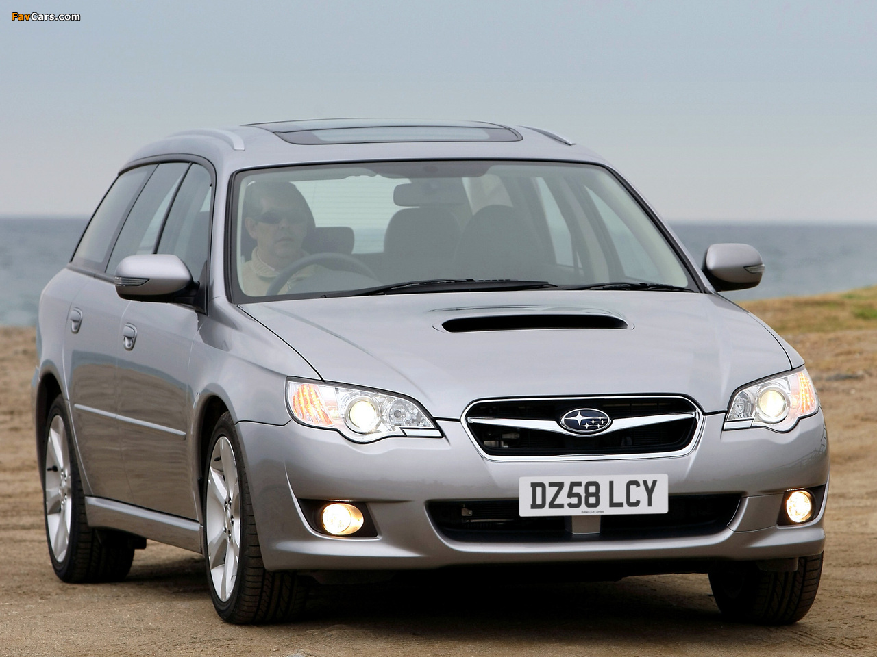 Pictures of Subaru Legacy 2.0D Station Wagon 2008–09 (1280 x 960)
