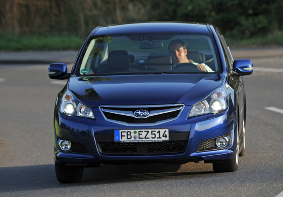 Pictures of Subaru Legacy (BM) 2009–12