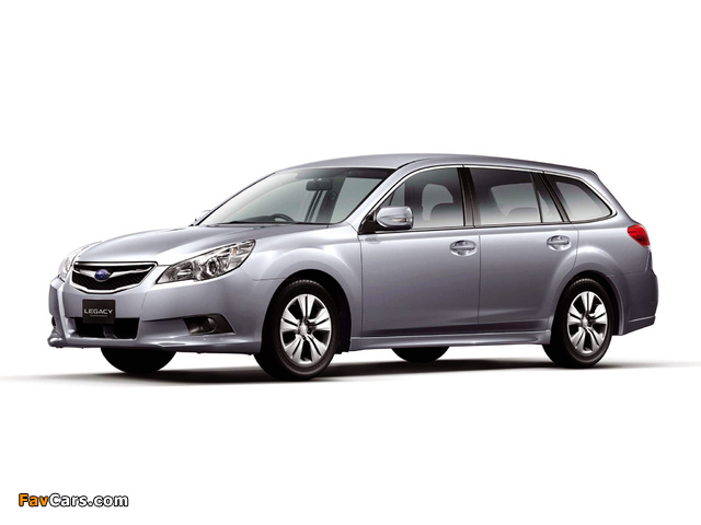 Pictures of Subaru Legacy 2.5i Touring Wagon (BR) 2009–12 (640 x 480)