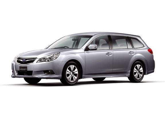 Pictures of Subaru Legacy 2.5i Touring Wagon (BR) 2009–12