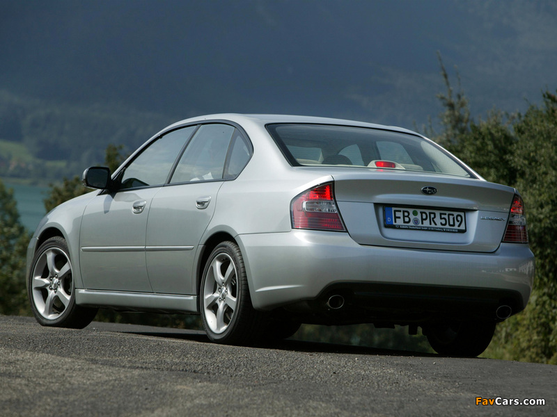 Subaru Legacy 3.0R 2003–06 photos (800 x 600)