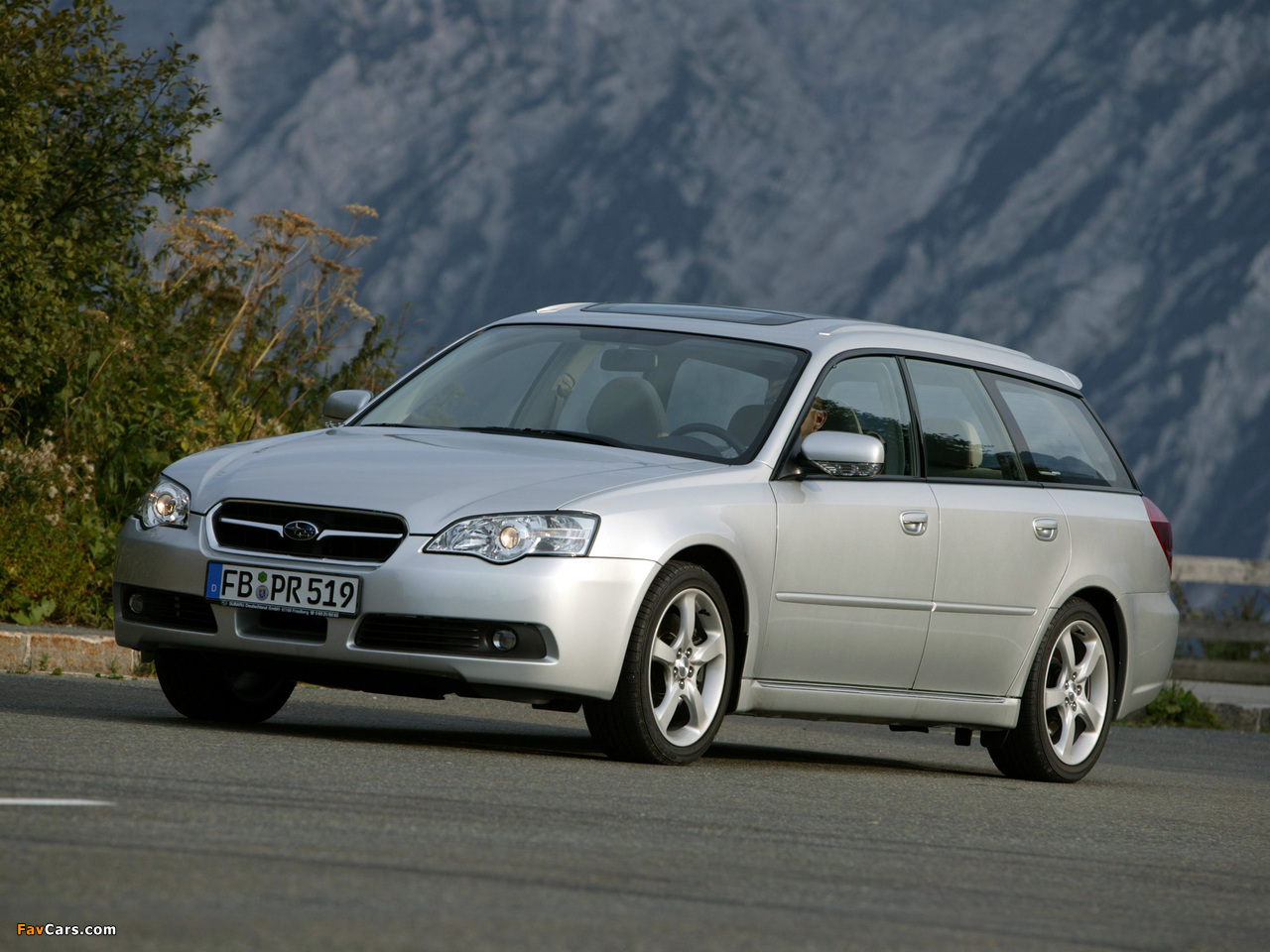 Subaru Legacy 3.0R Station Wagon 2003–06 photos (1280 x 960)