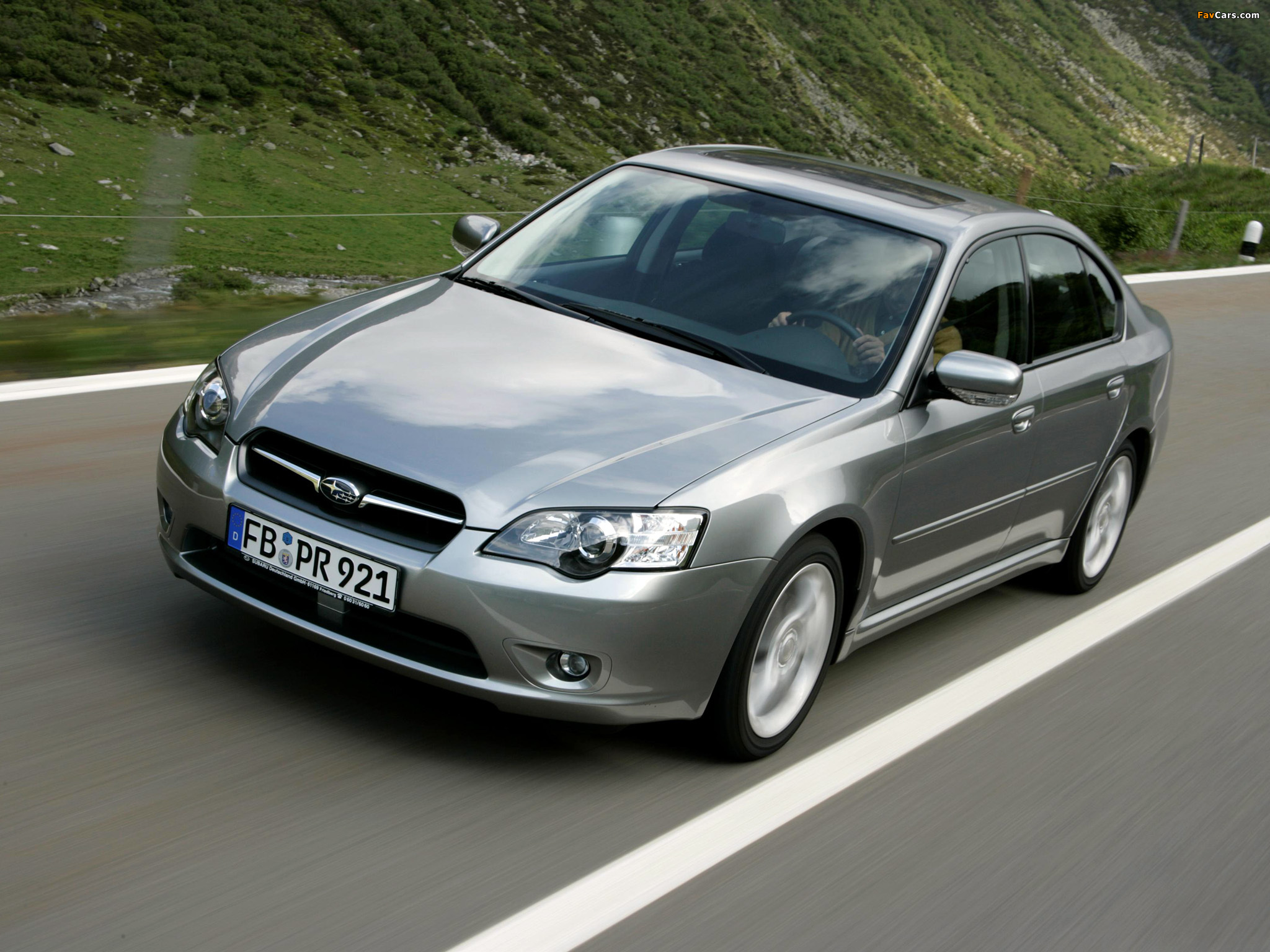 Subaru Legacy 2.0R 2003–06 pictures (2048 x 1536)