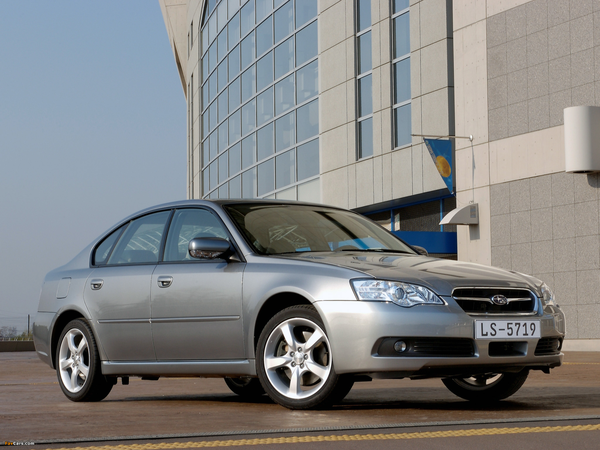 Subaru Legacy 3.0R 2003–06 pictures (2048 x 1536)