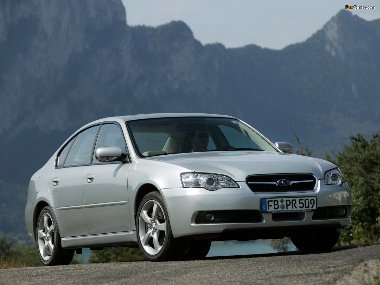 Subaru Legacy 3.0R 2003–06 pictures (1280 x 960)