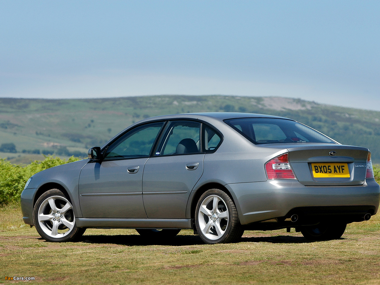 Subaru Legacy UK-spec 2003–06 pictures (1280 x 960)