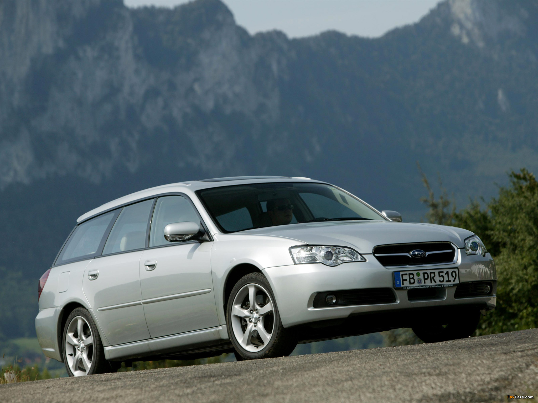 Subaru Legacy 3.0R Station Wagon 2003–06 wallpapers (2048 x 1536)