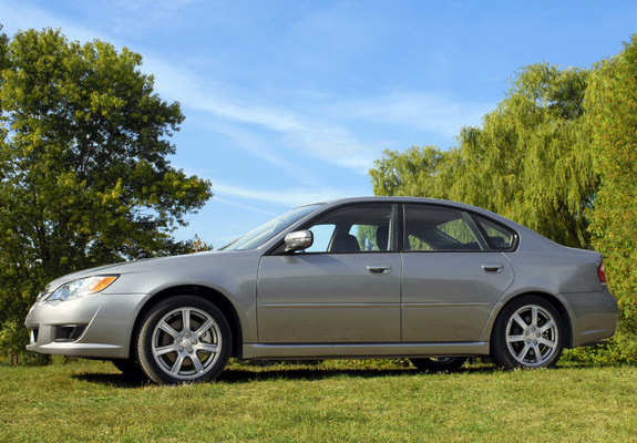 Subaru Legacy 2.0R 2006–09 photos
