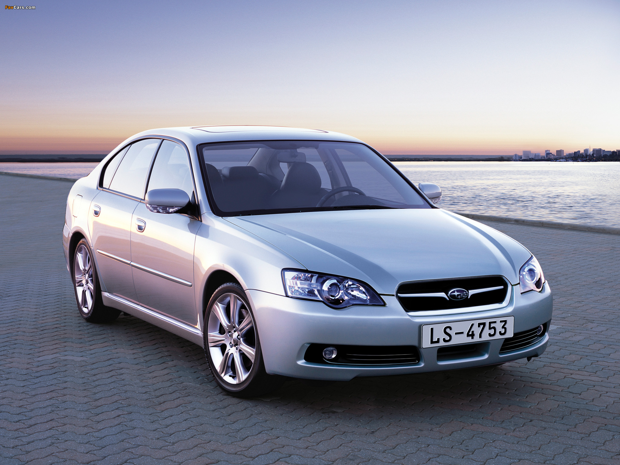 Subaru Legacy 3.0R spec.B 2003–06 wallpapers (2048 x 1536)