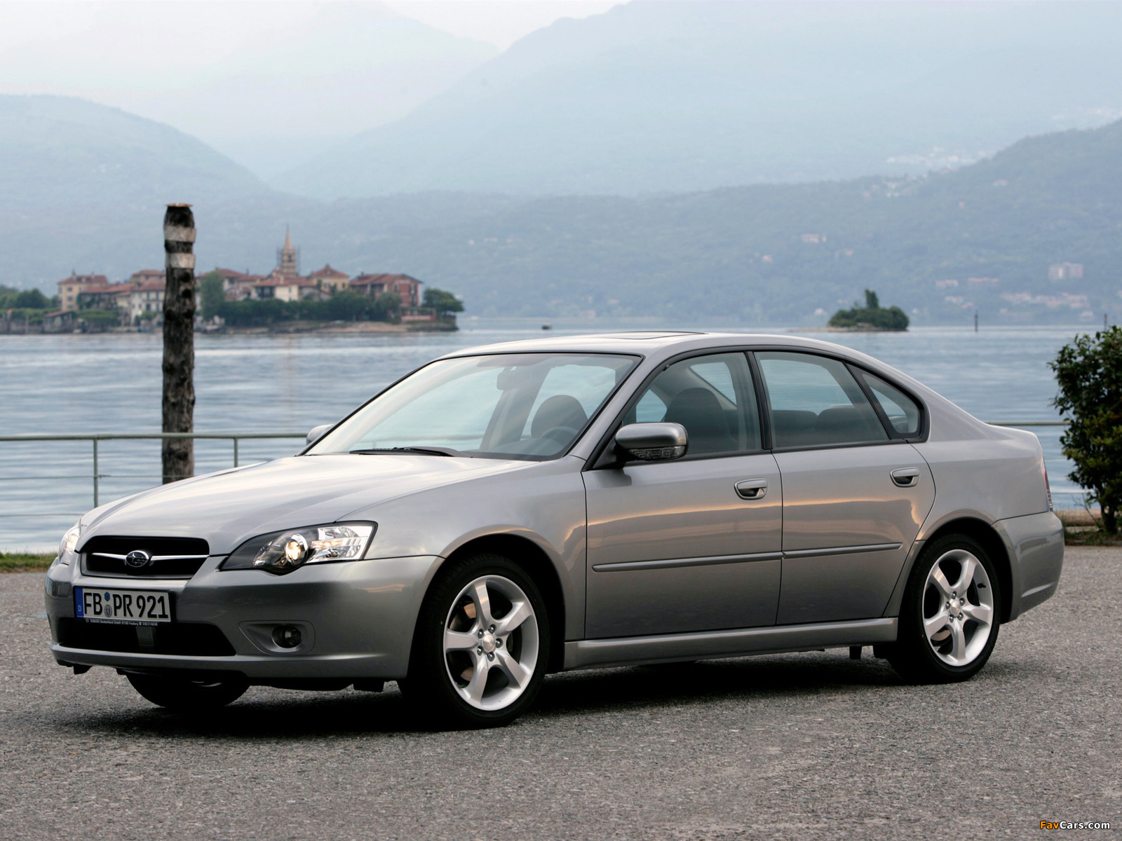 Subaru Legacy 2.0R 2003–06 wallpapers (1600 x 1200)