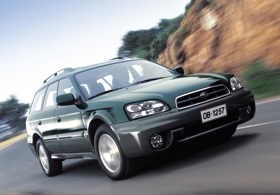 Images of Subaru Outback 2.5i 1999–2003