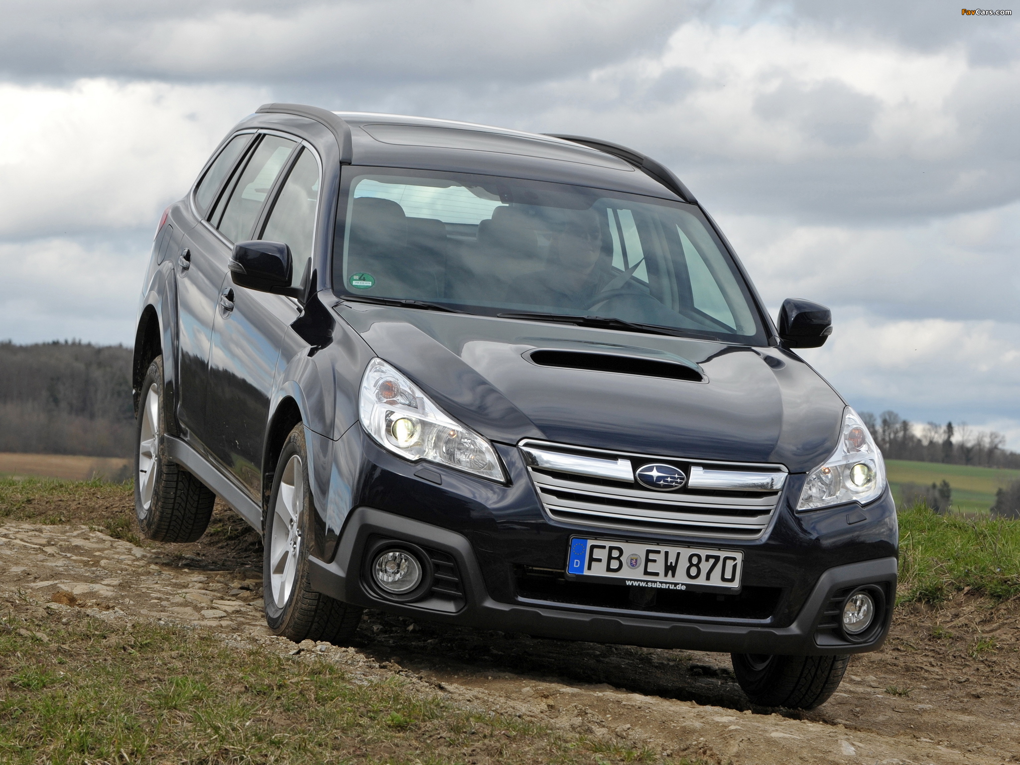 Images of Subaru Outback 2.0D (BR) 2012 (2048 x 1536)