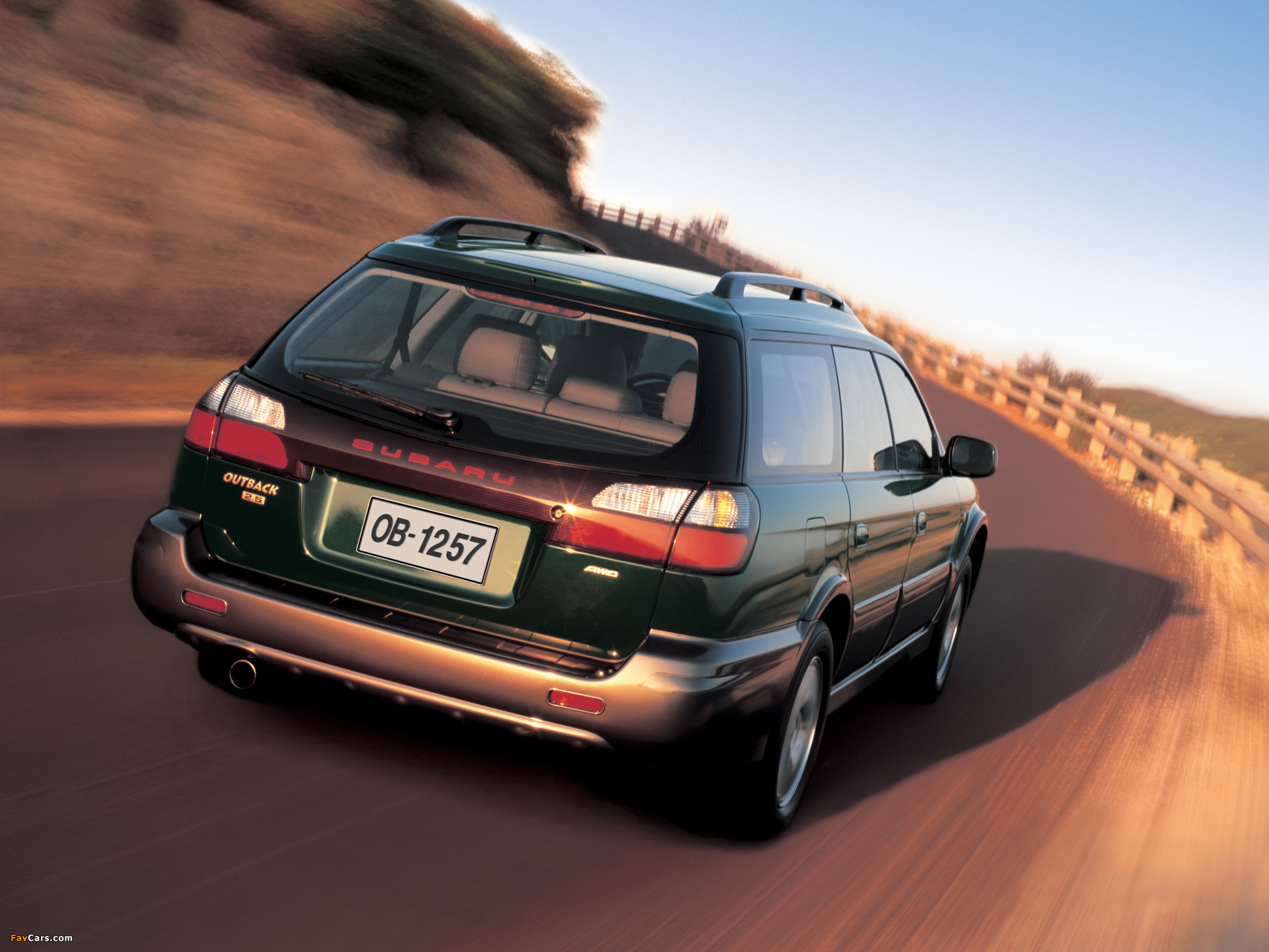 Photos of Subaru Outback 2.5i 1999–2003 (2048 x 1536)