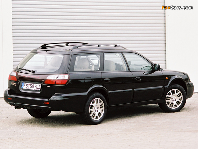 Photos of Subaru Outback H6-3.0 2000–03 (640 x 480)