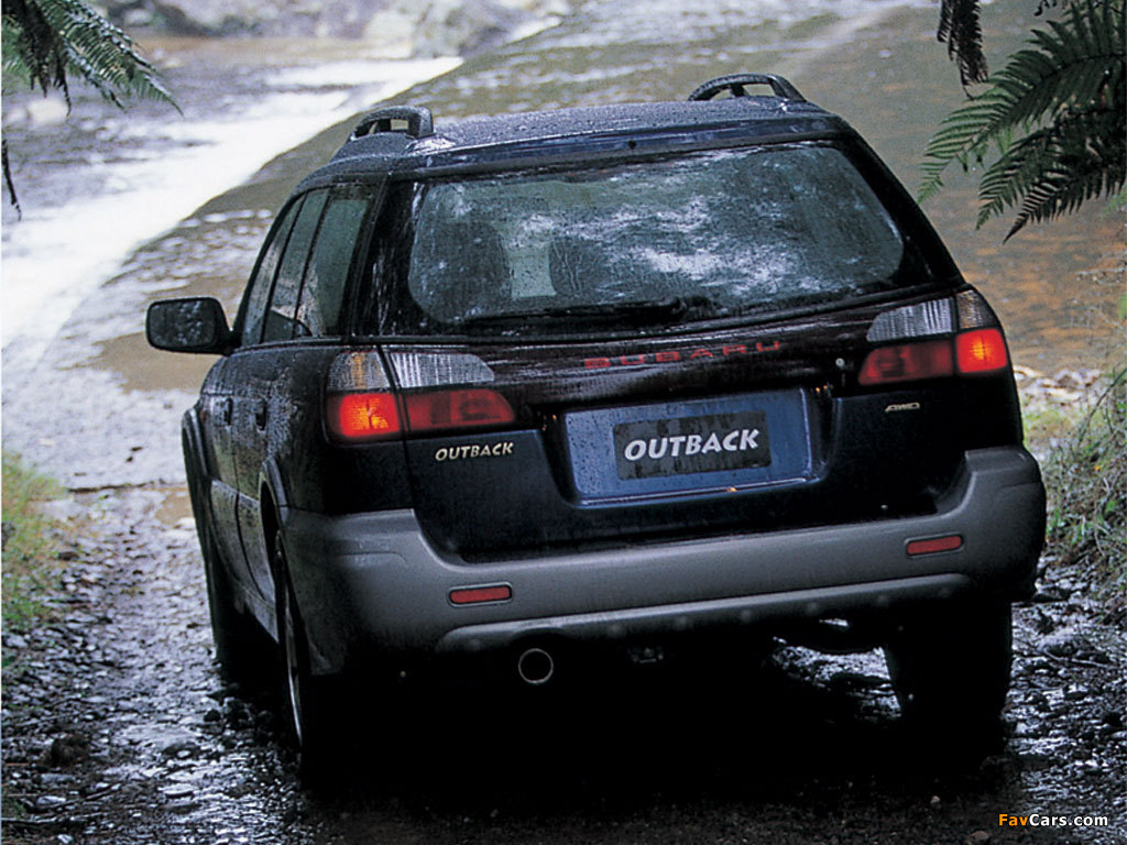 Pictures of Subaru Outback 2.5i 1999–2003 (1024 x 768)