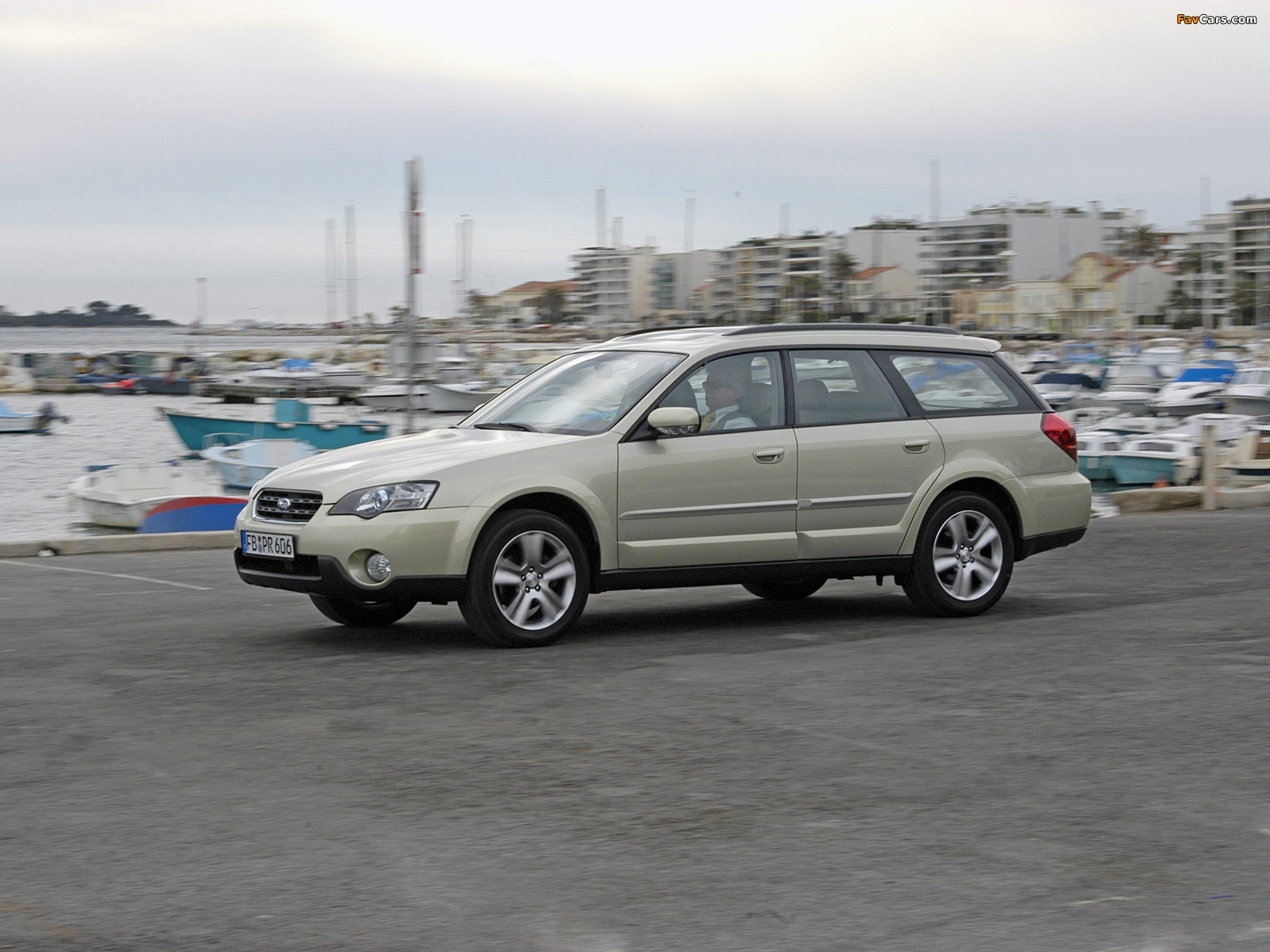 Pictures of Subaru Outback 3.0R 2003–06 (1600 x 1200)